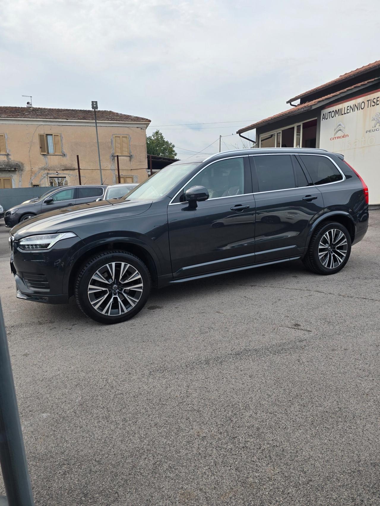 Volvo XC 90 XC90 B5 (d) AWD Geartronic 7 posti Momentum