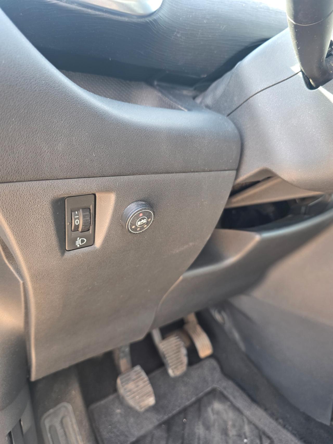 Citroen C3 Picasso 1.4 VTi 95 GPL airdream Seduction