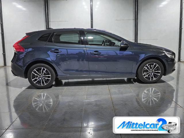 VOLVO V40 D2 Geartronic Business Plus