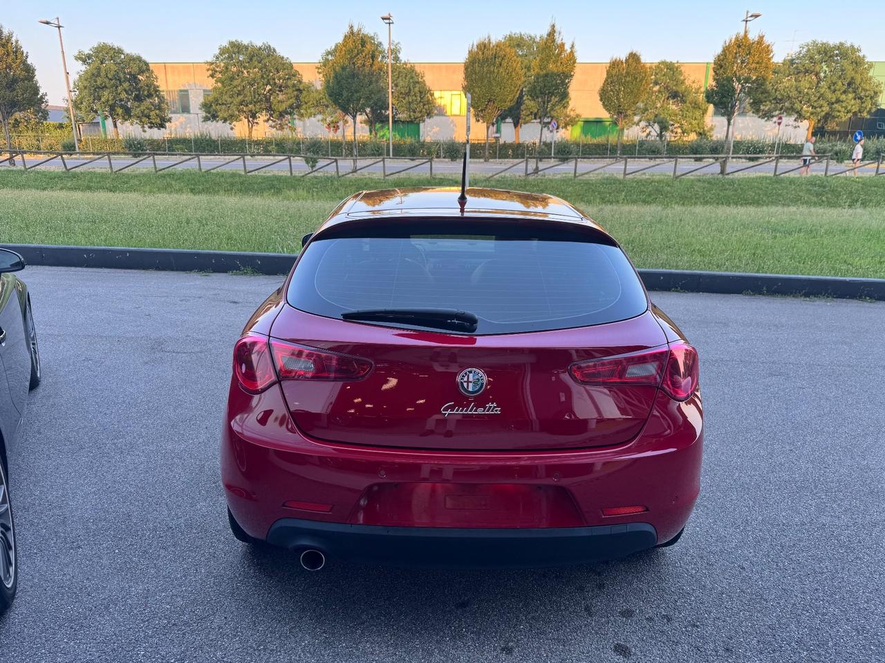 Alfa Romeo Giulietta 1.6 JTDm-2 105 CV Neopatentati