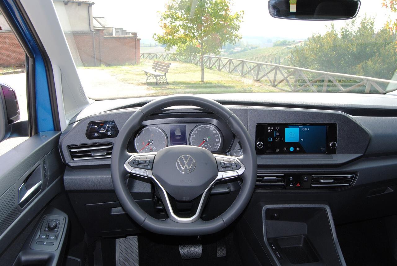 Volkswagen Caddy Vista passo lungo ribassato