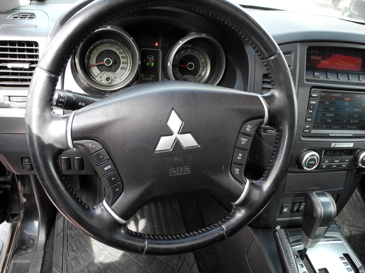 Mitsubishi Pajero 3.2 DI-D 16V 5p. Intense