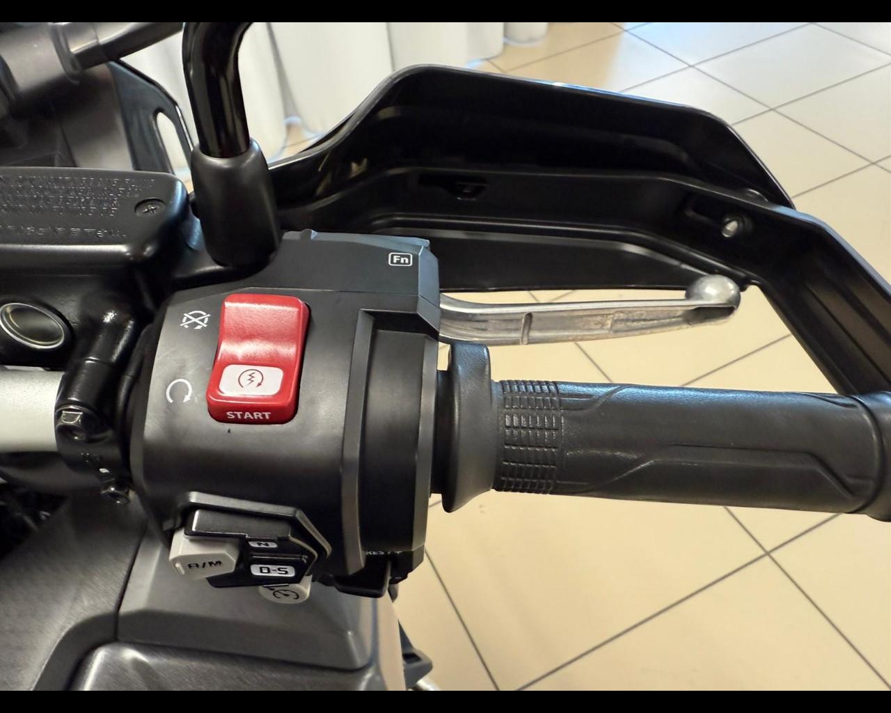 Honda CRF1100L Africa Twin - ABS DCT