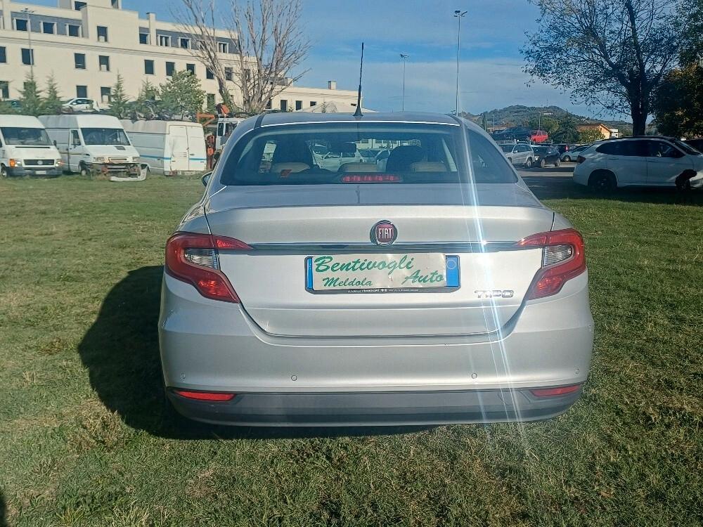 Fiat Tipo 1.400 16v Lounge 2016