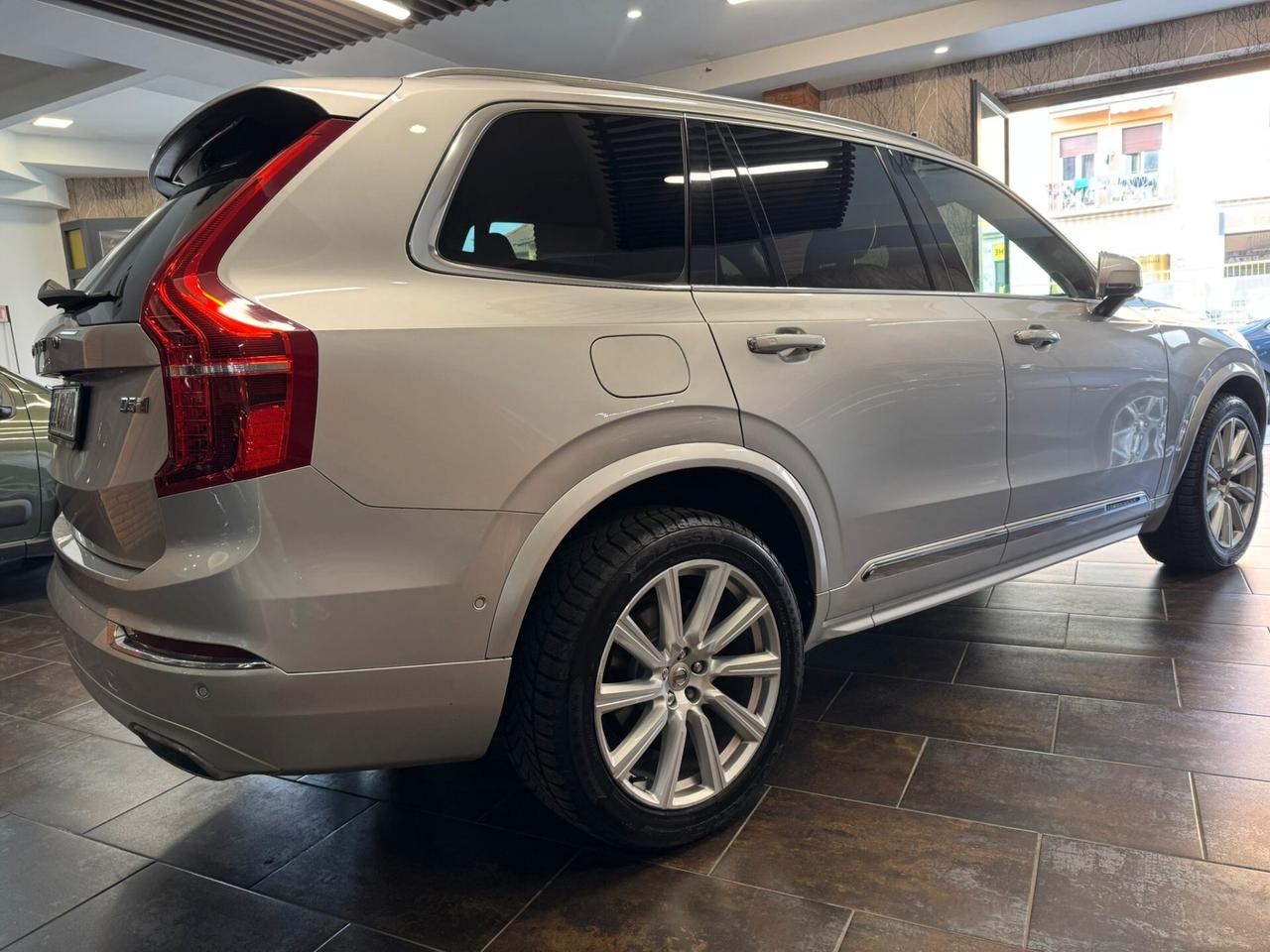 Volvo XC 90 XC90 D5 AWD Geartronic 7 posti Inscription