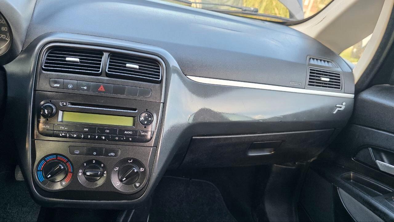 Fiat Grande Punto 1.2 Anche NEOPATENTATI