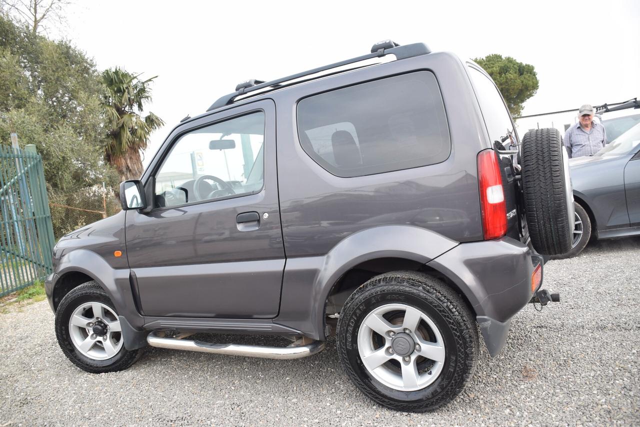 Suzuki Jimny 4X4 - GANCIO TRAINO TETTO PANORAMICO 1.3i 16V 85CV Special NAVI CAM ANDROID CARPLAY