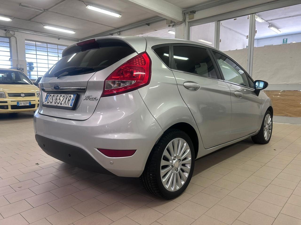 Ford Fiesta 1.2 82 CV 5 porte Titanium