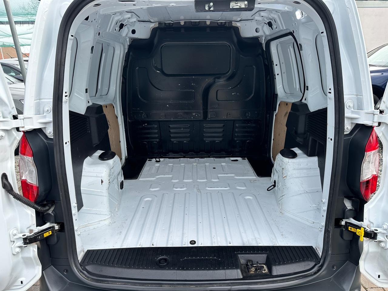 Ford Transit Courier 1.5 Diesel euro 6