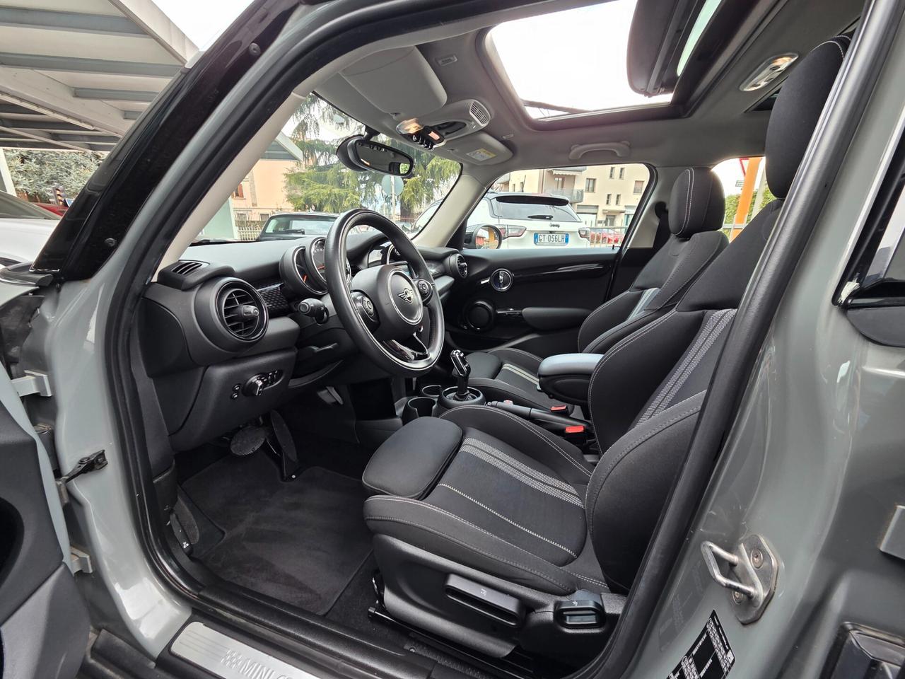 Mini Cooper S 5p 2.0 190cv Hype AUT. / TETTO+LED+CAMERA