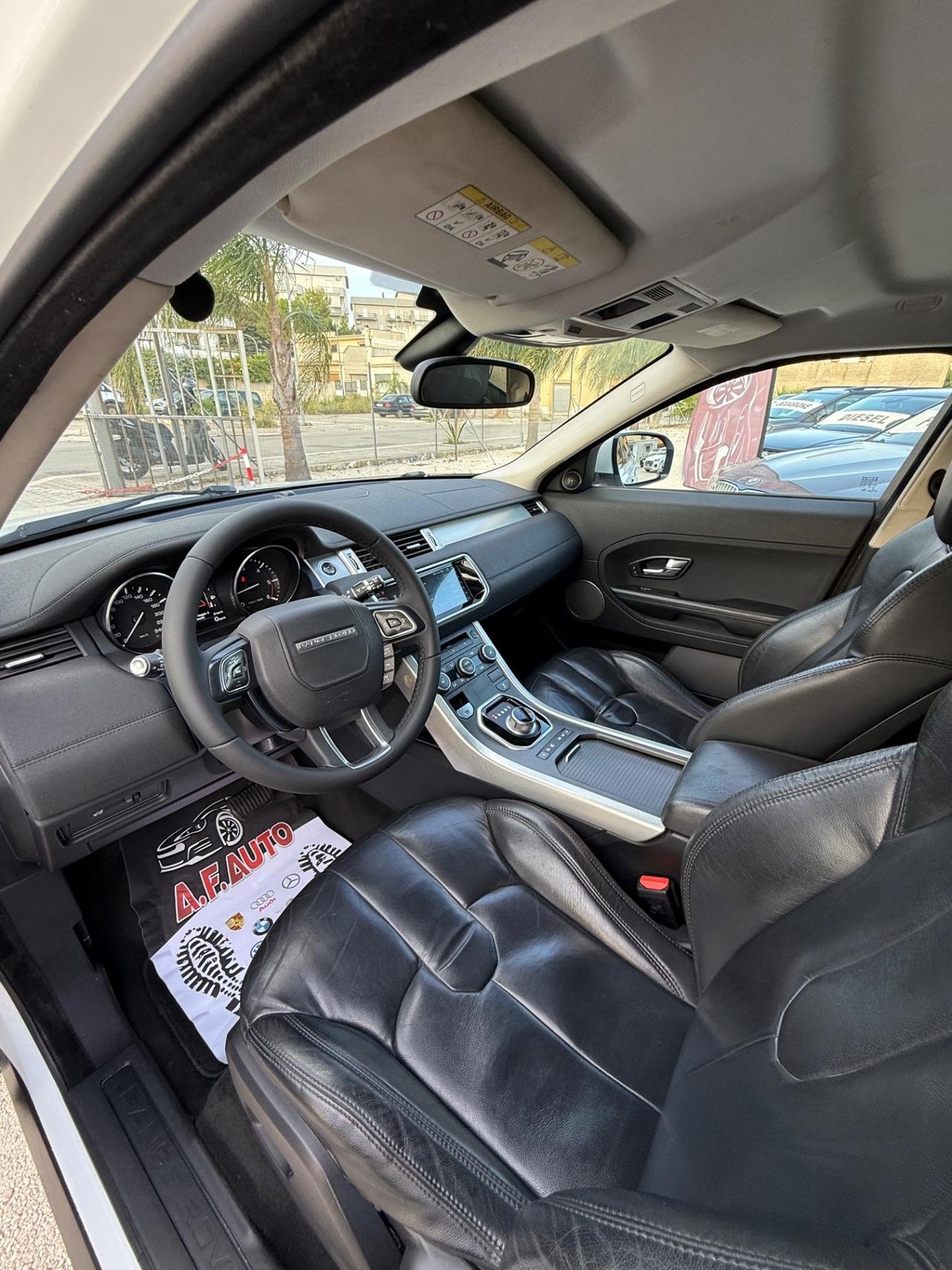Land Rover Range Evoque 2.2 TD4 5p. Prestige