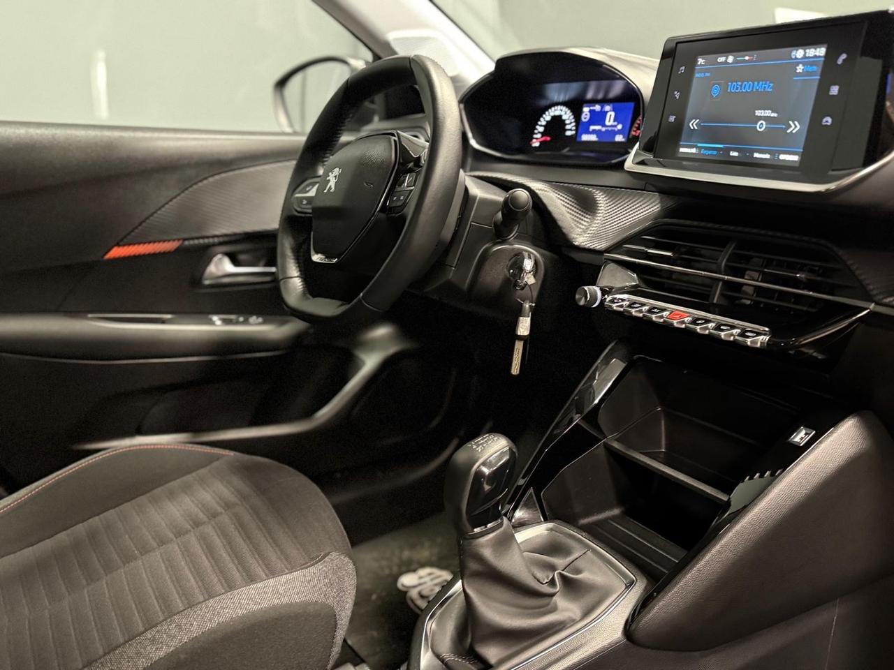 Peugeot 208 1.2 75CV 5 porte OK NEOPATENTATI