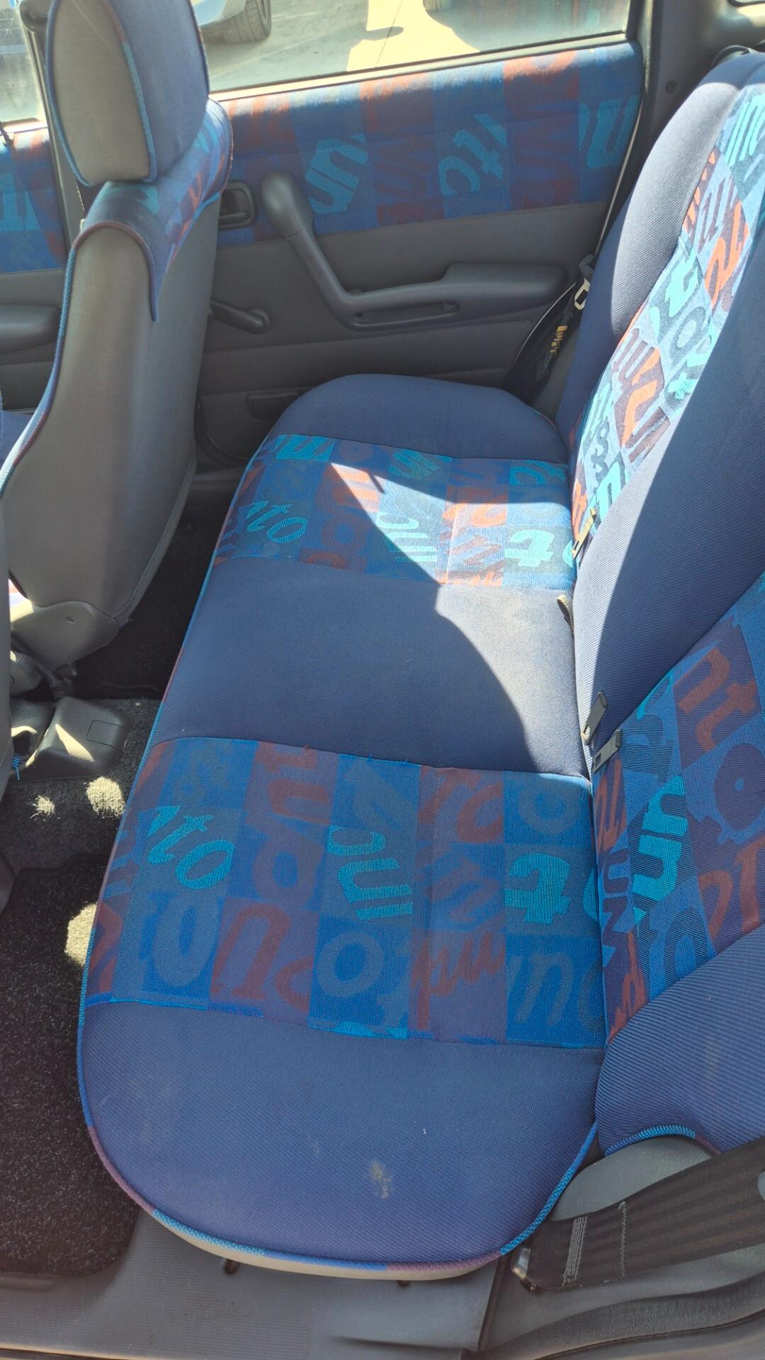 Fiat Punto 1.2i cat 5 porte SX