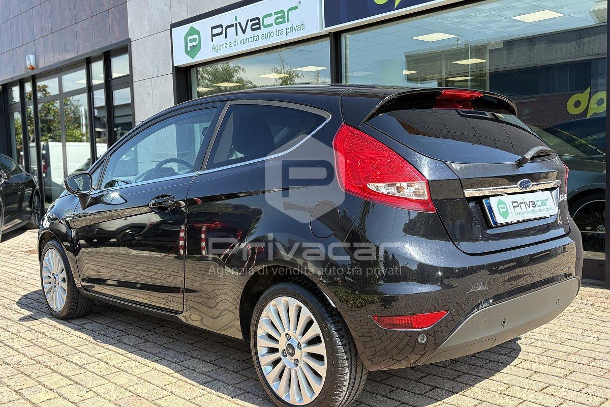 FORD Fiesta 1.4 3 porte Bz.- GPL Titanium