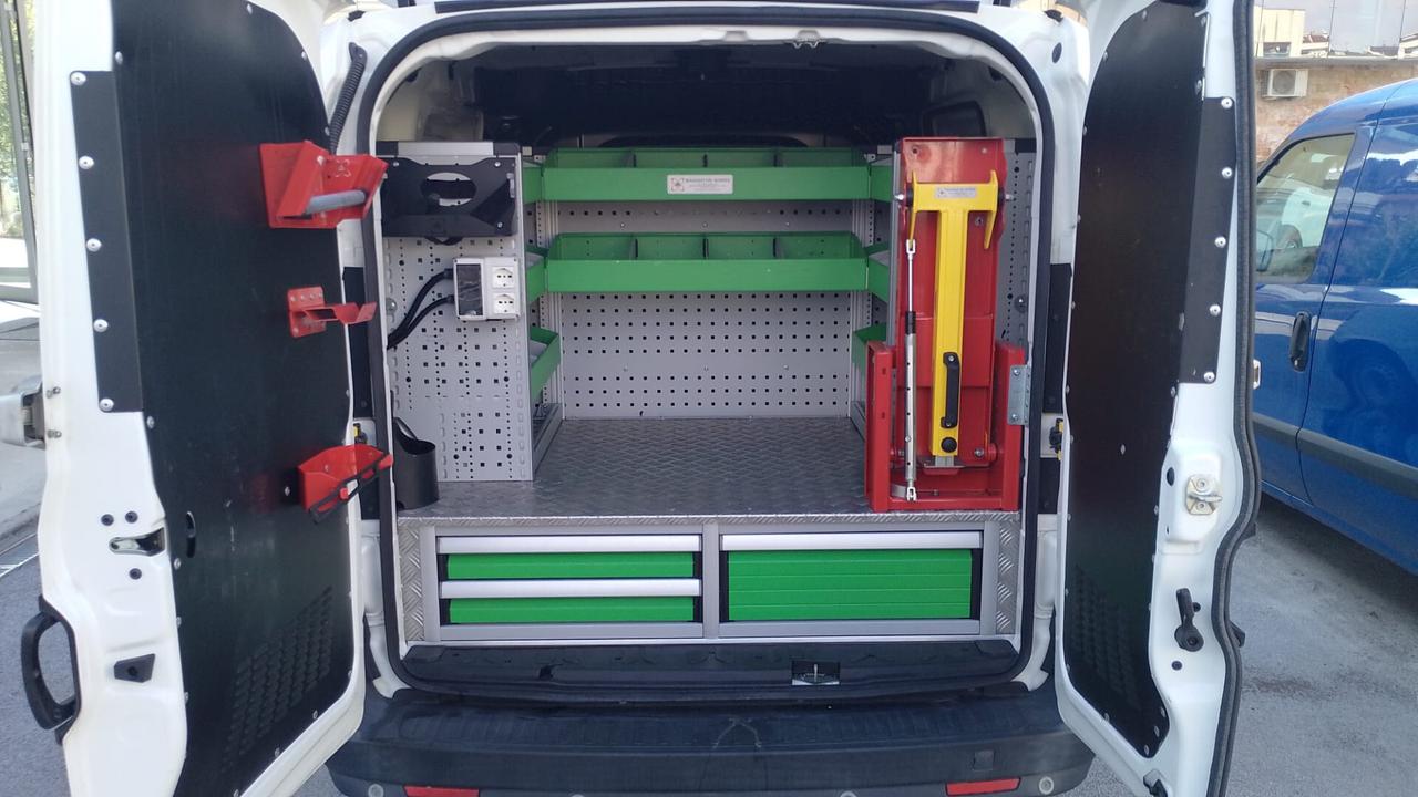 Fiat Doblo CARGO CH1 BUSINESS 1.4 Nat. Power 120cv E6D