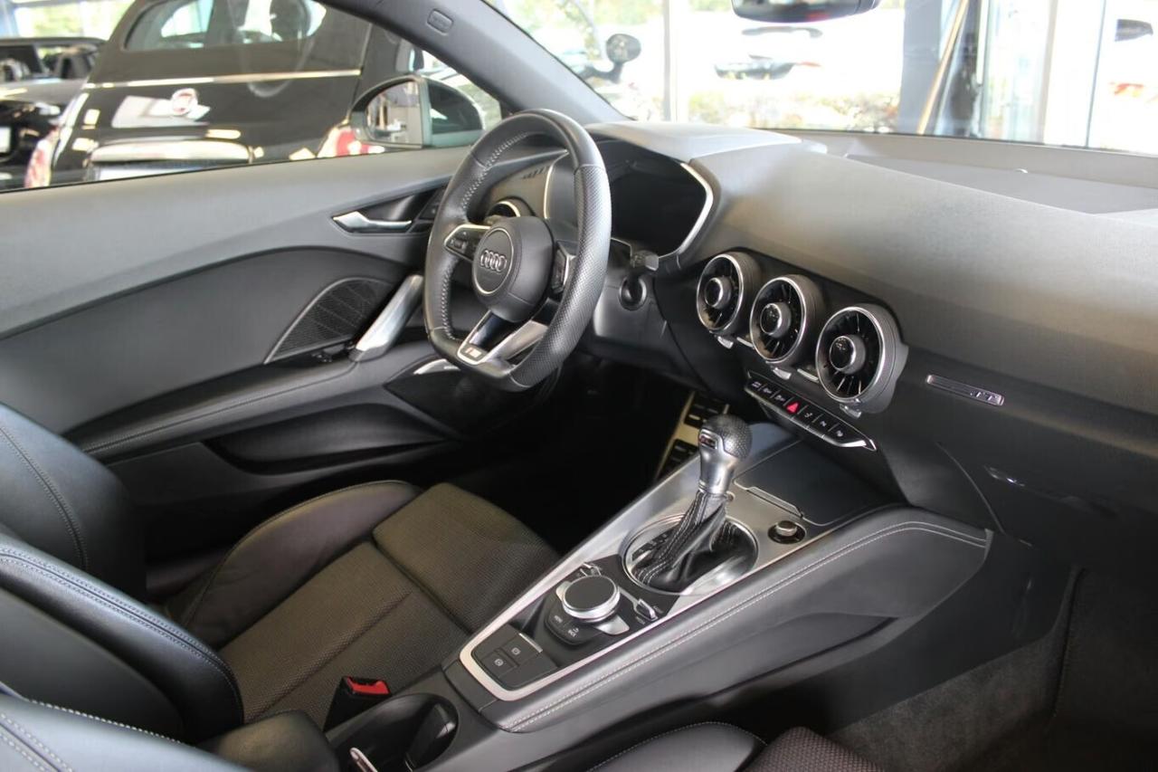 Audi TT Coupé 45 TFSI S tronic