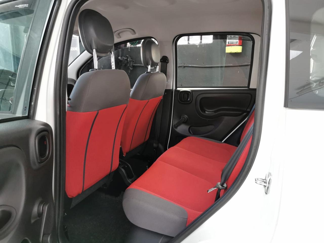 Fiat Panda 1.2 Lounge EURO 6 GARANZIA 12 MESI