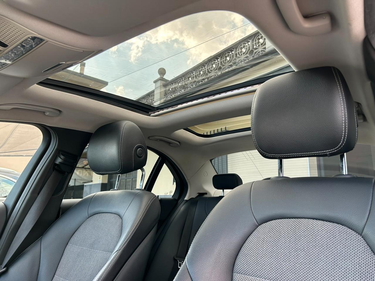 MERCEDES-BENZ C200d 136CV Executive - PANORAMA