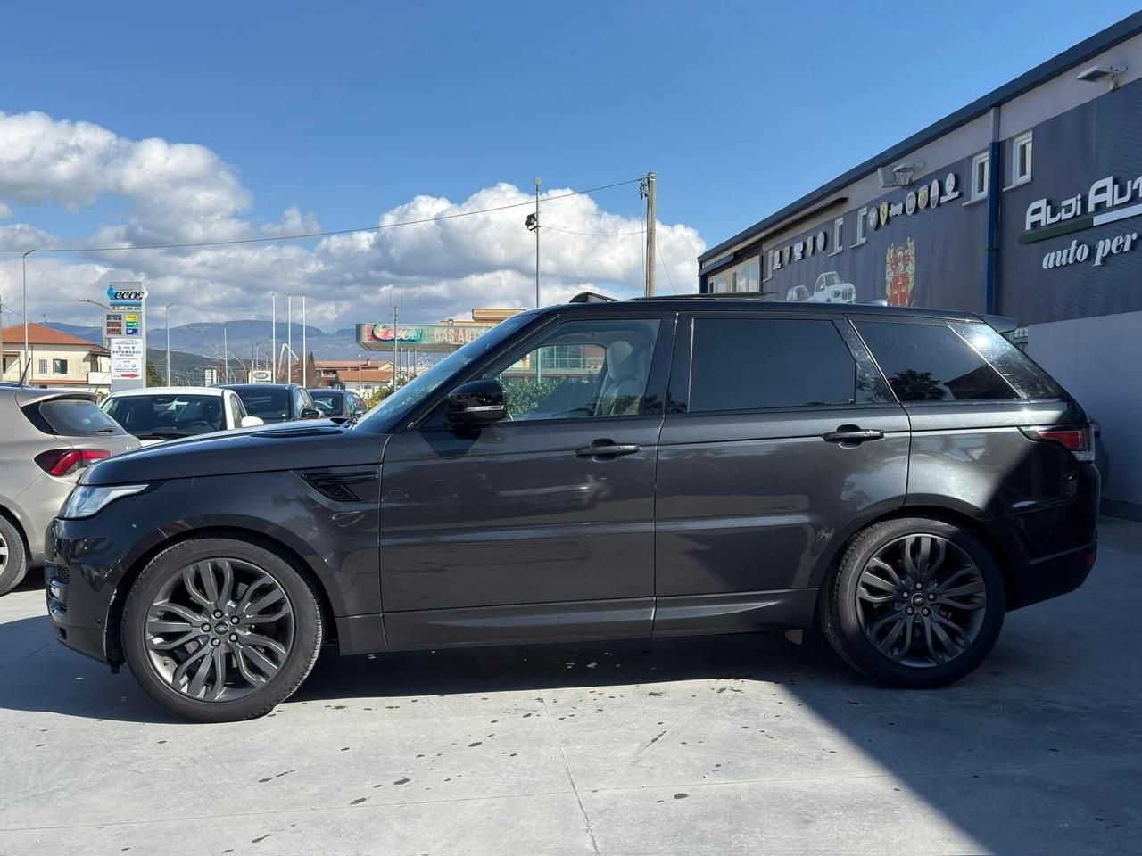 Land Rover Range Rover Sport 3.0 TDV6 HSE