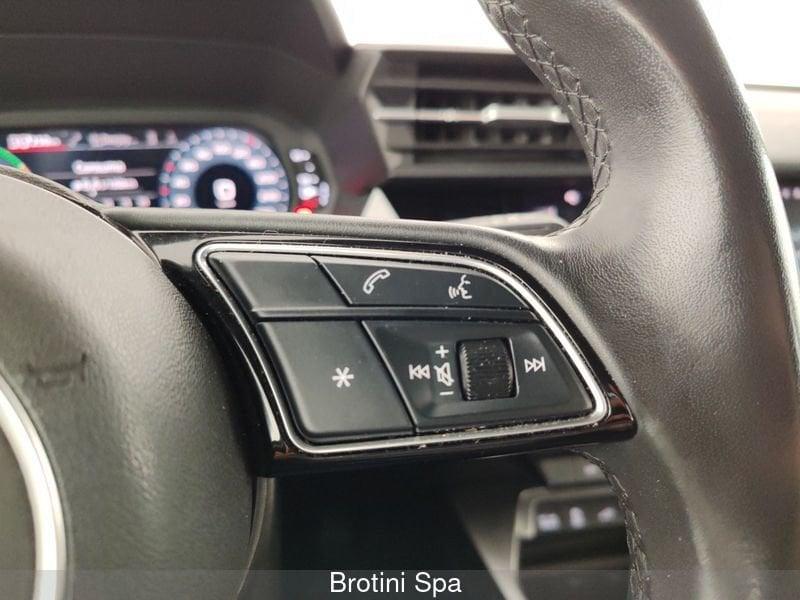 Audi A3 A3 SPB 40 TFSI e S tronic Business Advanced