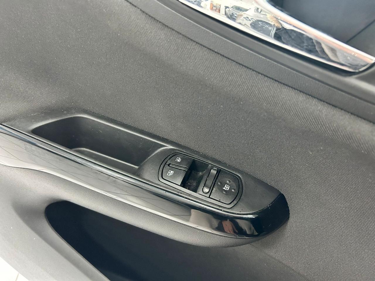 Opel Corsa 1.2 B 24.000KM X NEO 2019