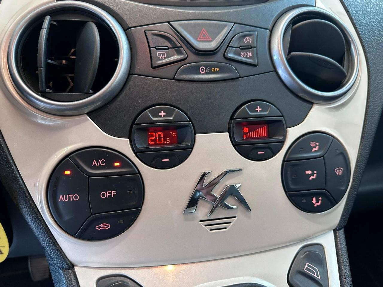 Ford Ka 1.2 Titanium s/esp,tcs 69cv E5