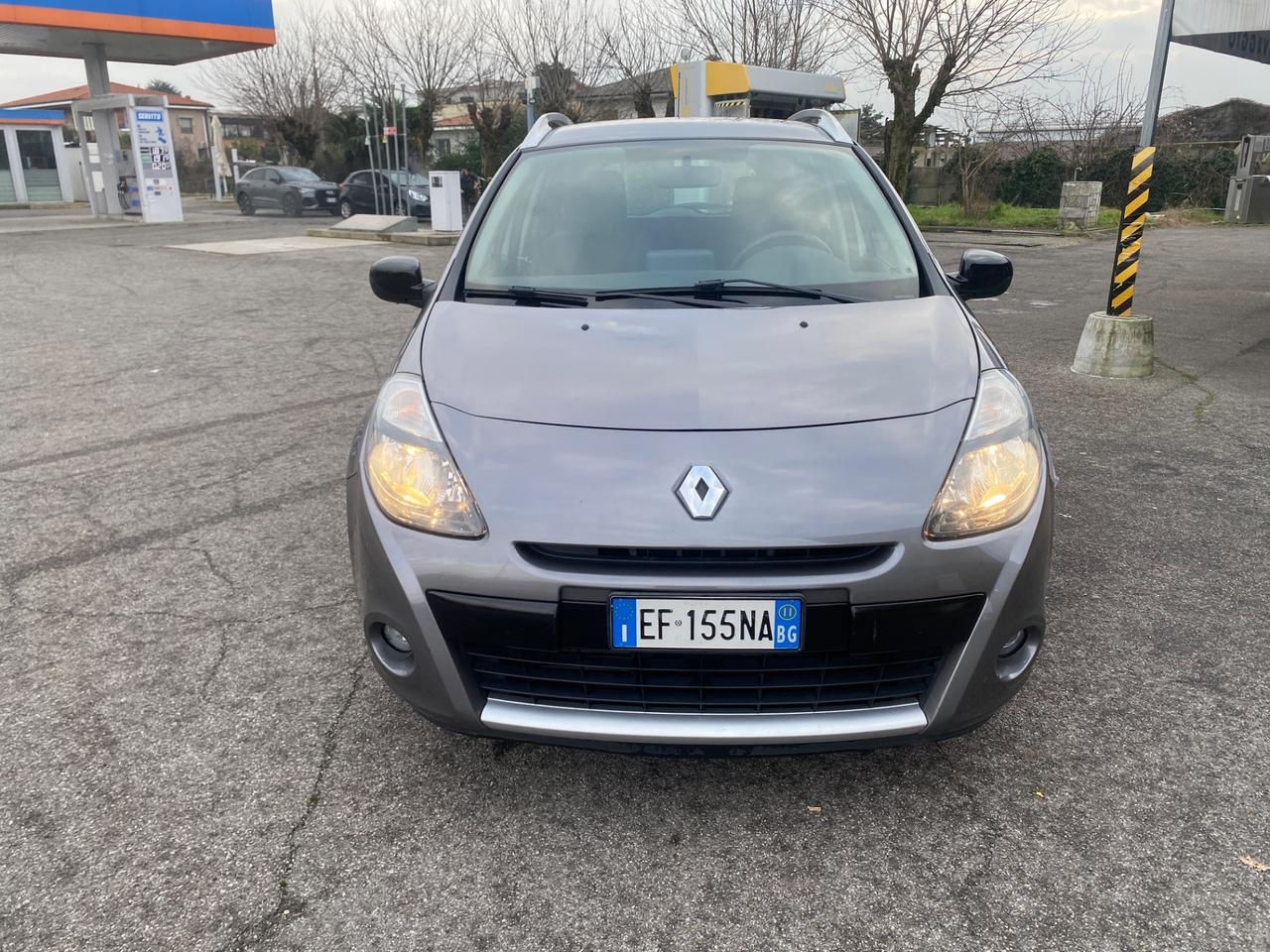 Renault Clio 1.2 16V SporTour Dynamique