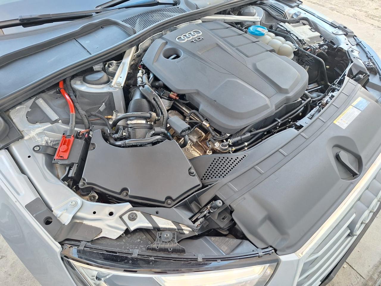 Audi A4 Avant 2.0 TDI 150 CV ultra Business Sport