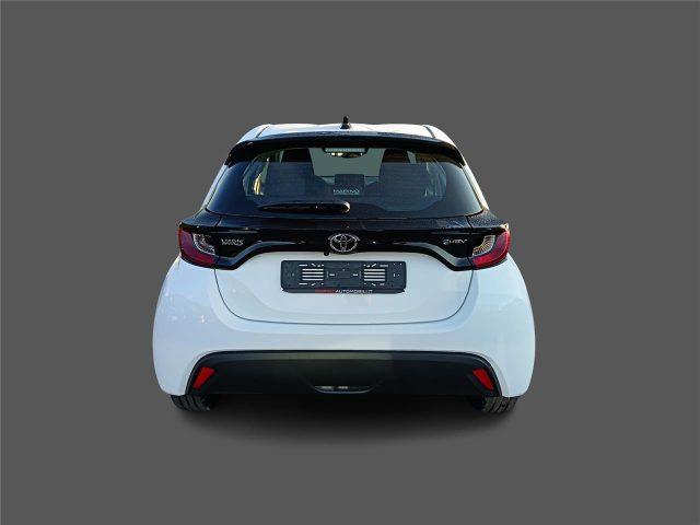 TOYOTA Yaris 4ª serie 1.5 Hybrid 5 porte Active