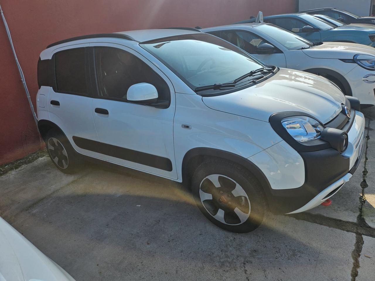 Fiat Panda Cross 1.0 FireFly S&S Hybrid