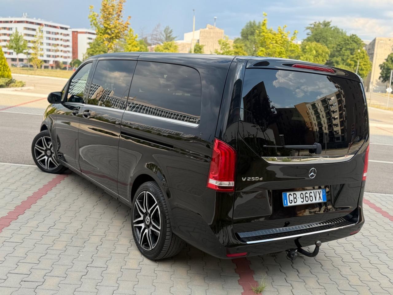 Mercedes-benz V 250 d Automatic Premium Extralong