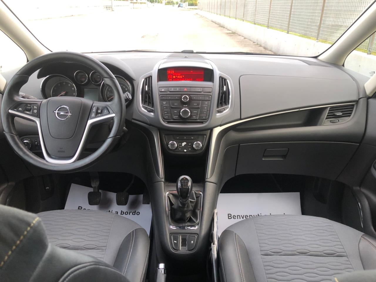 Opel Zafira Tourer 1.6 METANO 7 POSTI 2013