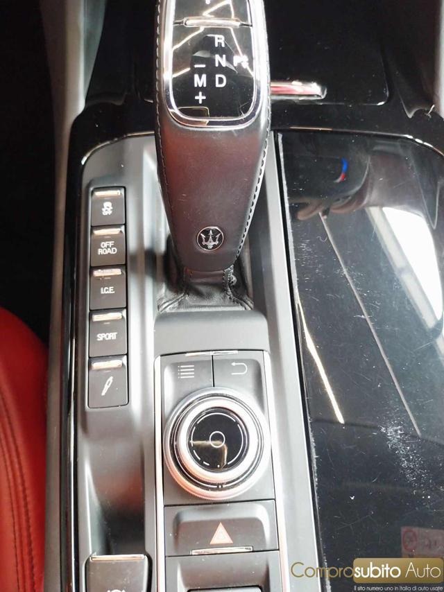 MASERATI Levante V6 AWD Gransport 37.000km