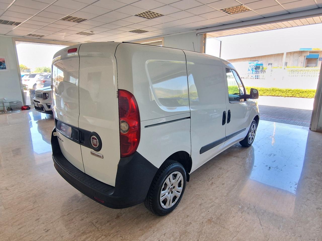Fiat Doblo 1.6 MJT 3 posti