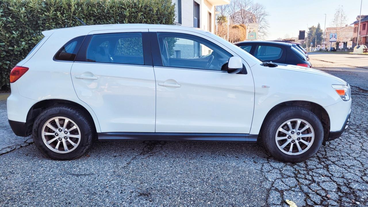 Mitsubishi ASX 1.6 2WD GPL Bi-Fuel Invite