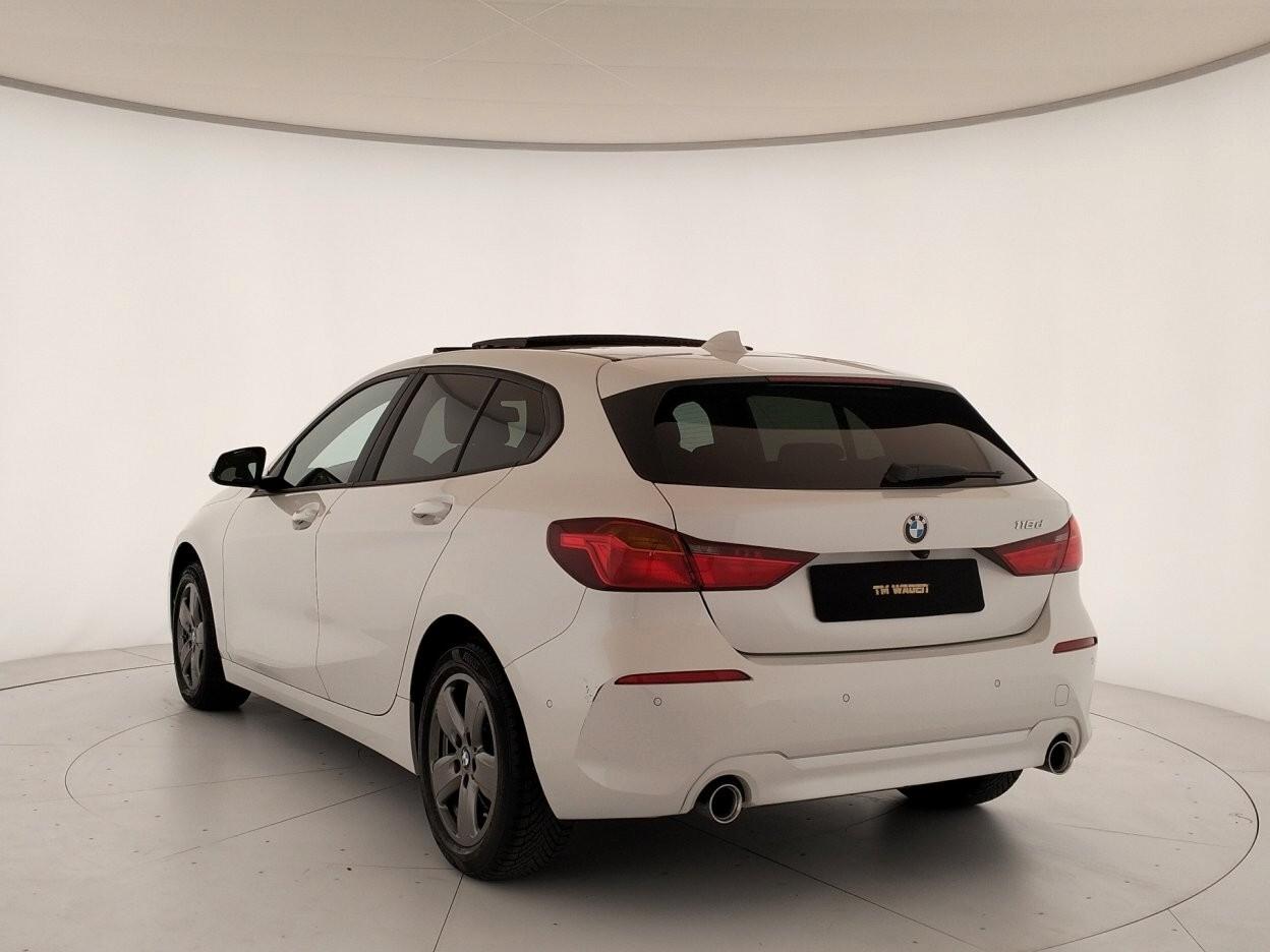 BMW 118d Business Advantage auto - TETTO APRIBILE - IVA ESPOSTA