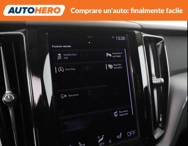 VOLVO XC60 B4 (d) AWD Geartronic Momentum Pro