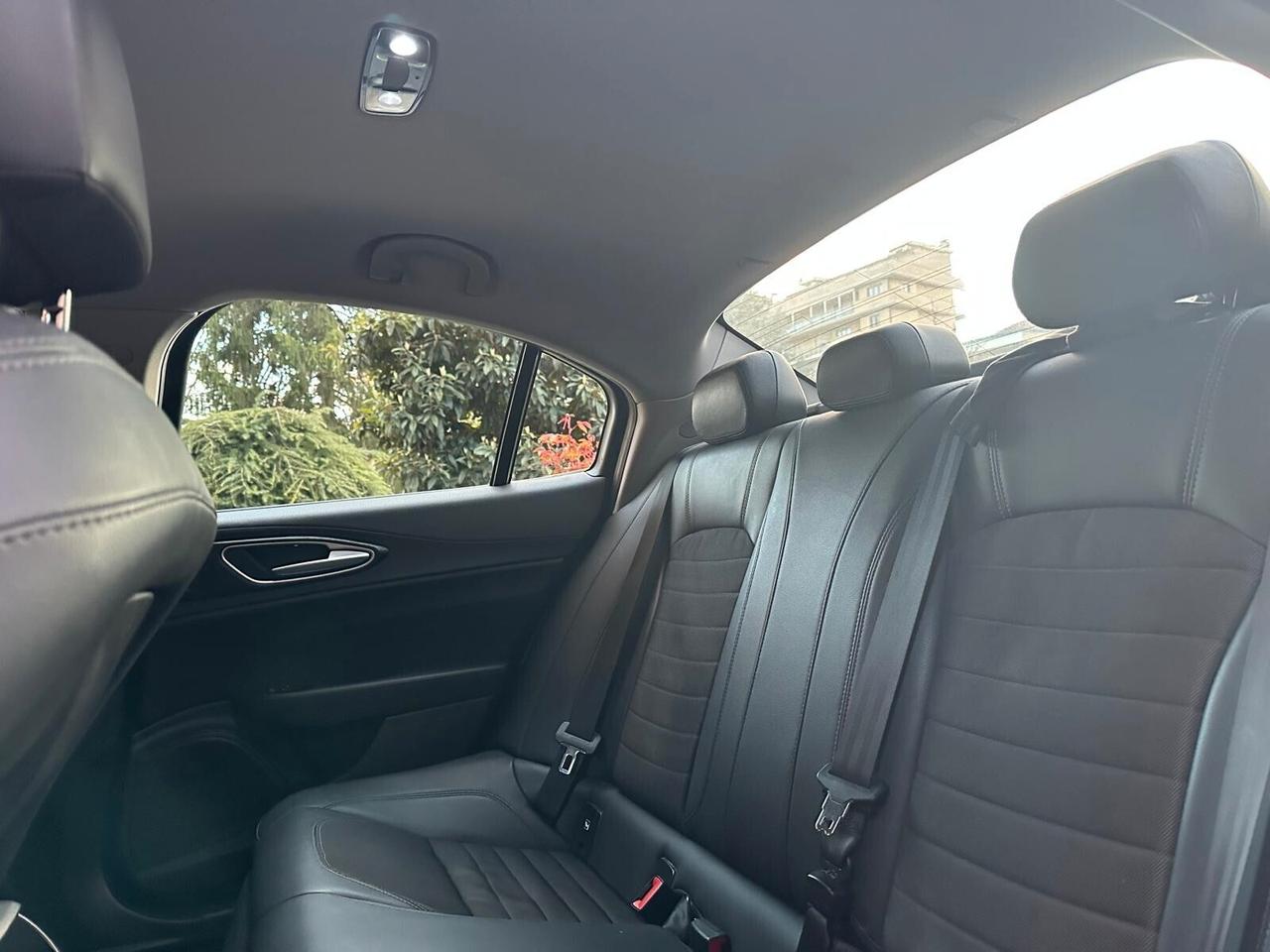 Alfa Romeo Giulia 2.2 Turbodiesel 150 CV