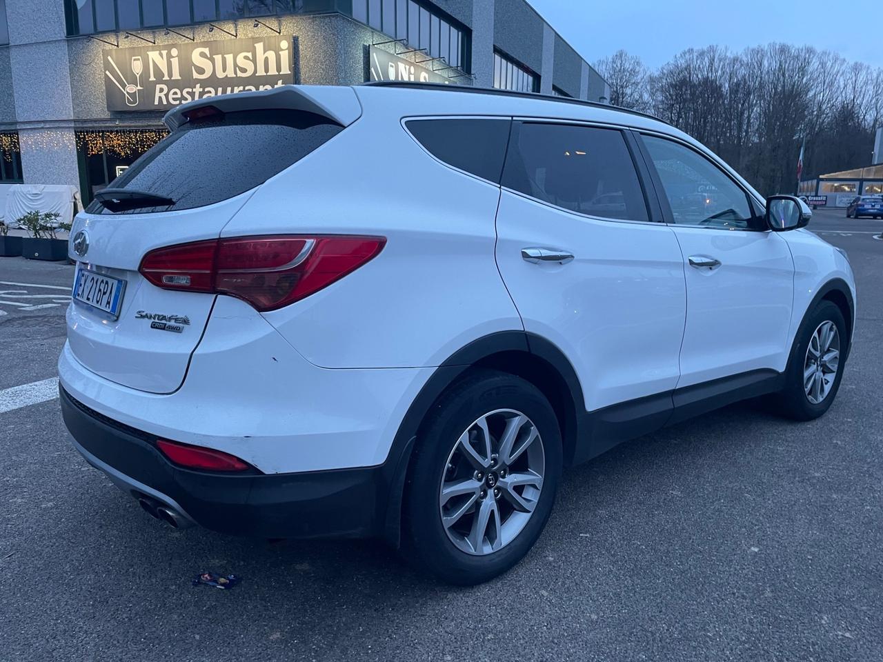 Hyundai Santa Fe 2.2 CRDi 4WD *Automatik*Pelle*Nqvi*