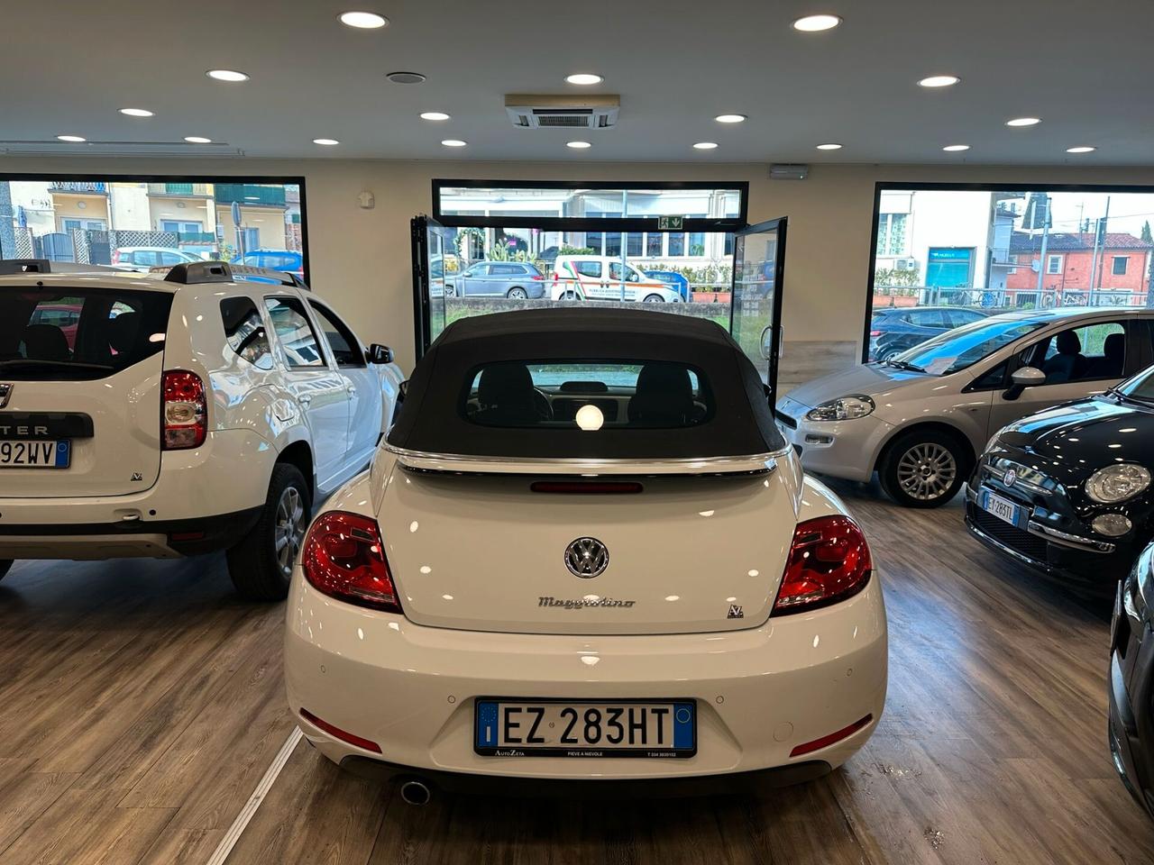 Volkswagen Maggiolino Cabrio 1.6 TDI Design