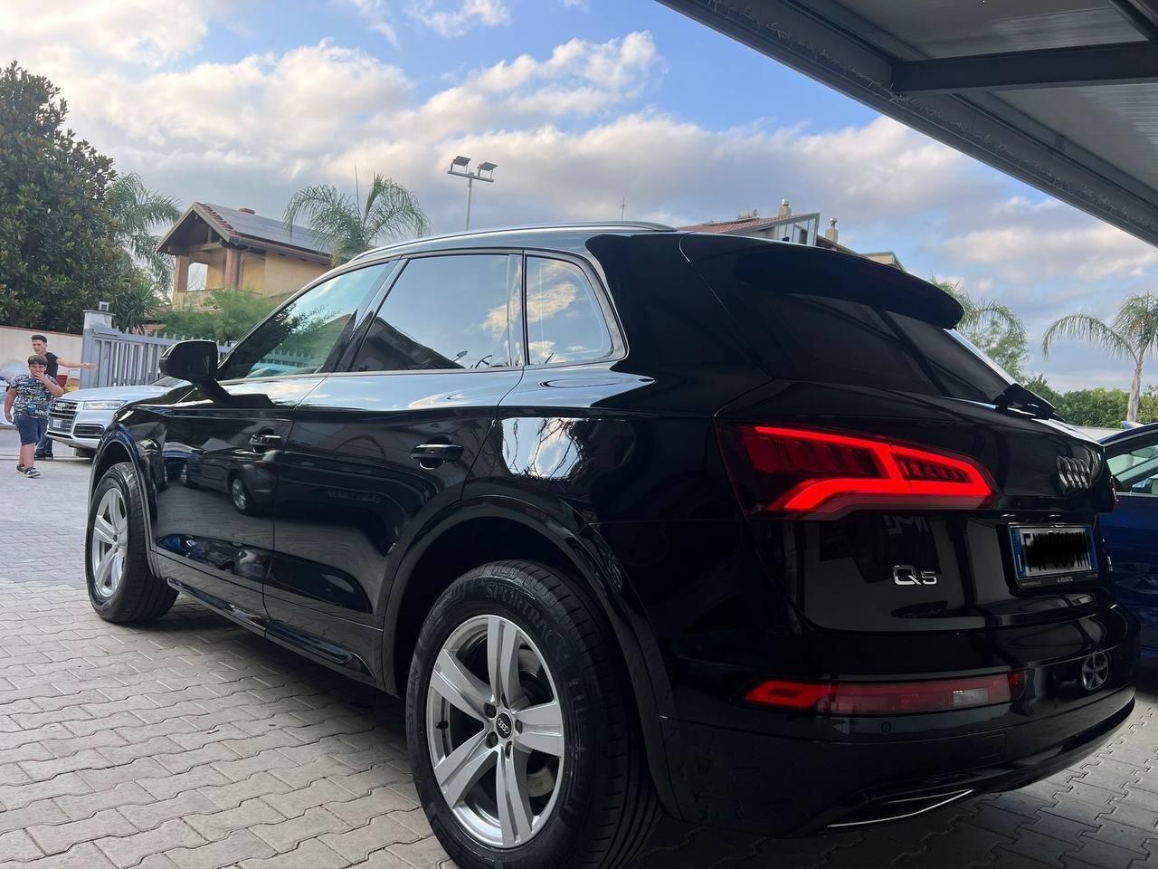 AUDI Q5 TDI 190CV quattro S tronic S line plus