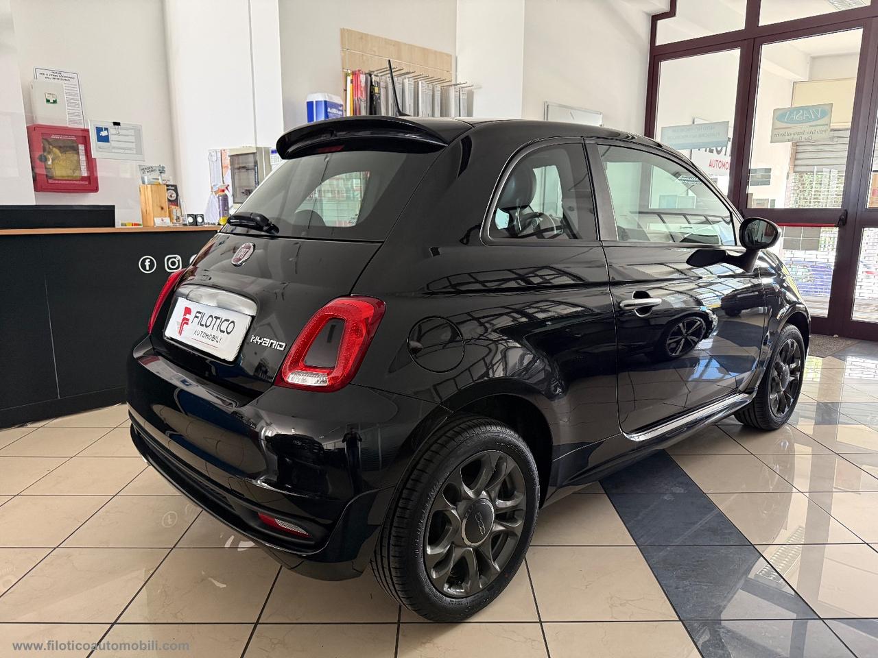 FIAT 500 1.0 Hybrid Connect VERSIONE SPECIALE CONNECT
