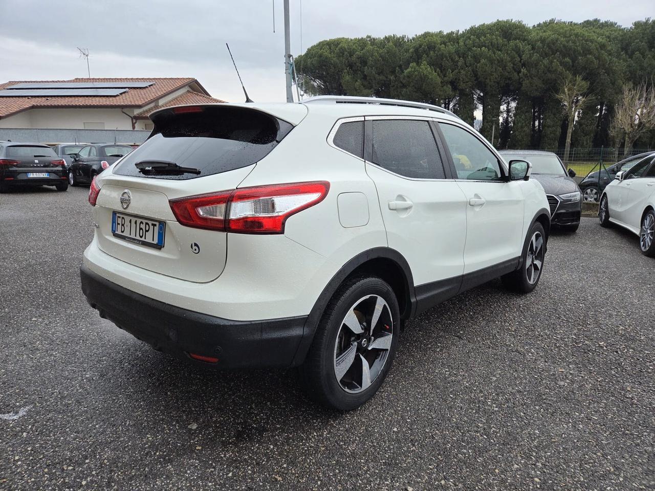 Nissan Qashqai 1.2 DIG-T Tekna