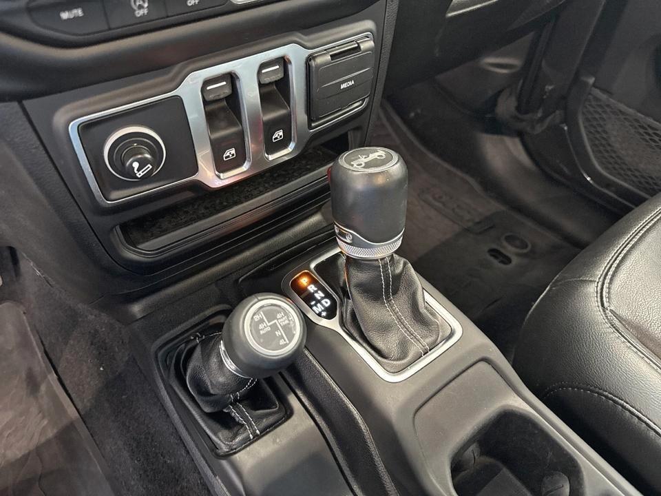 Jeep Wrangler 2.0T Sahara Auto 4WD