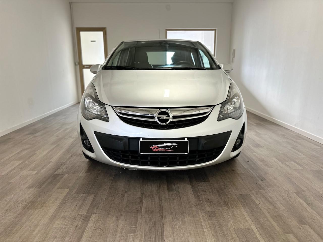 Opel Corsa 1.2 85CV 5 porte GPL-TECH Edition