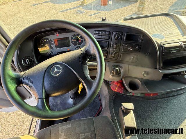 MERCEDES-BENZ ACTROS CON GRU HIAB 166 E-3 RADIOCOMANDO