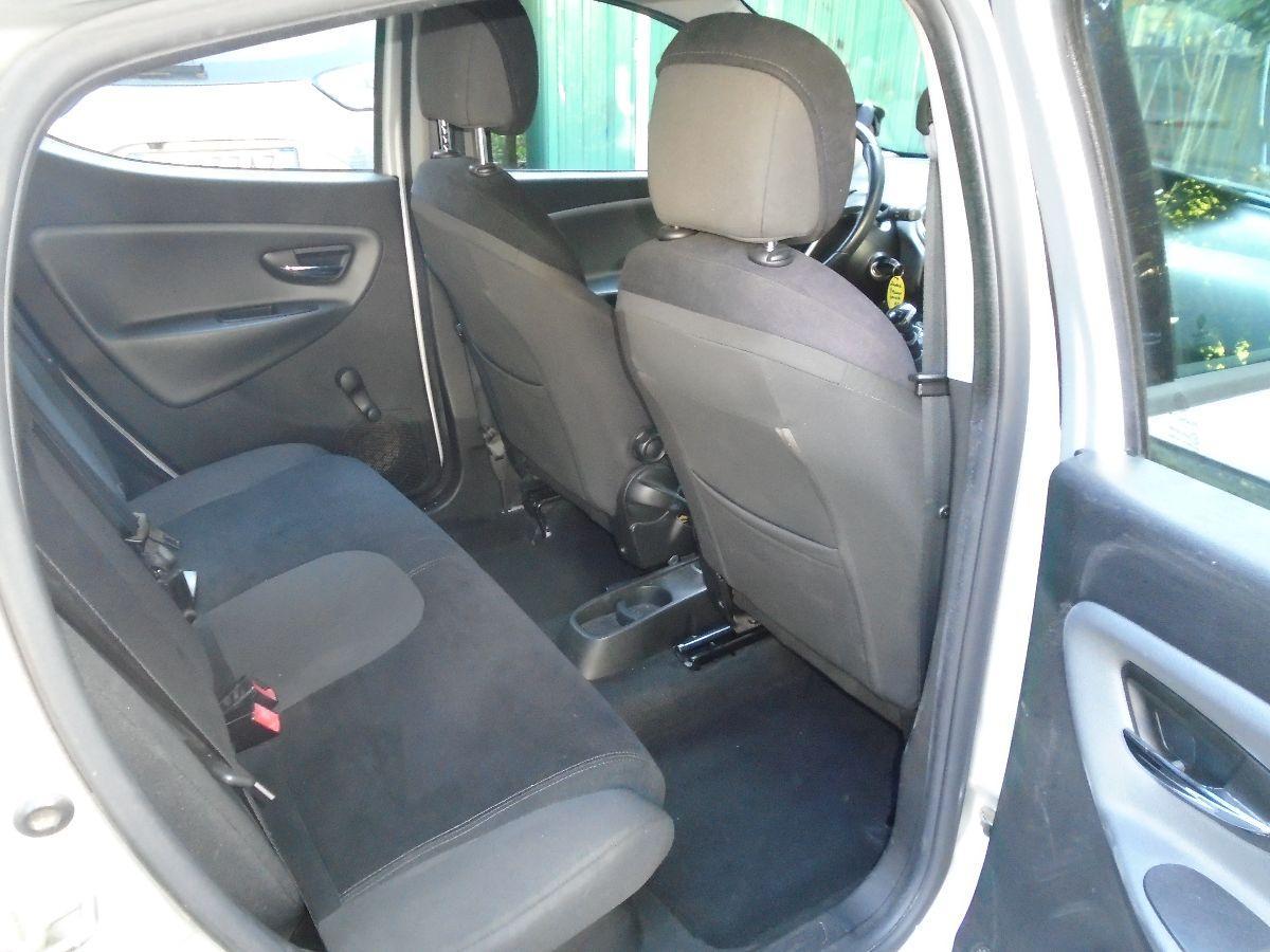 Ypsilon '12 OK NEOP. DISTRIB FATTA A 99.000 KM