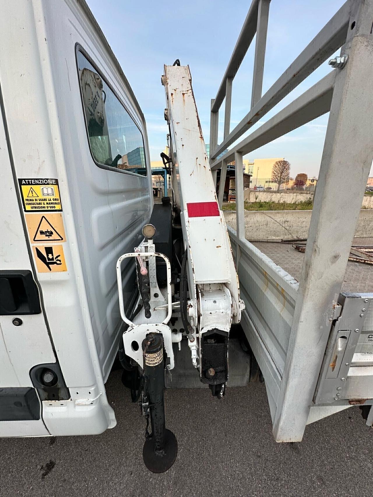IVECO DAILY 35C12 CON GRU BONFIGLIOLI P35 SUPER PREZZO!