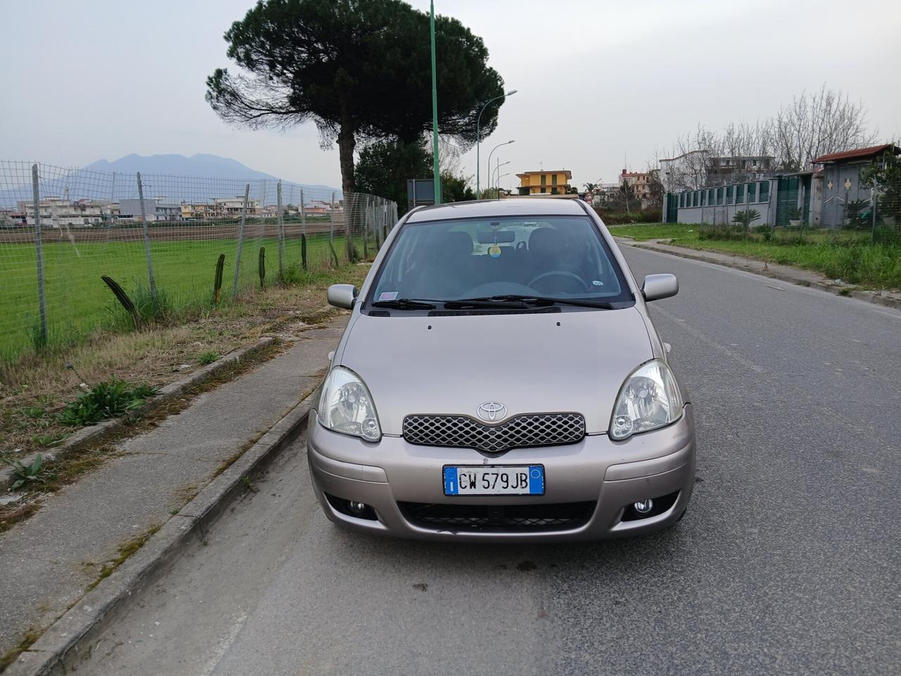 Toyota Yaris 1.4 tdi D-4D 5 porte INTROVABILE