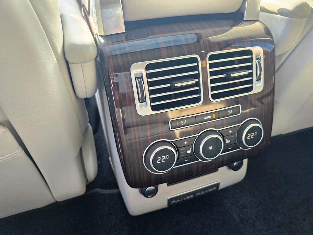 Land Rover Range Rover 4.4 SDV8 VOGUE
